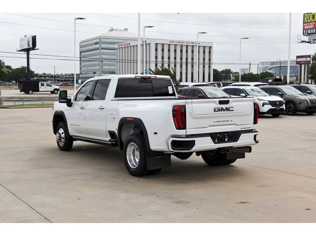 2025 GMC Sierra 3500HD Denali Ultimate White at Big Star Buick GMC