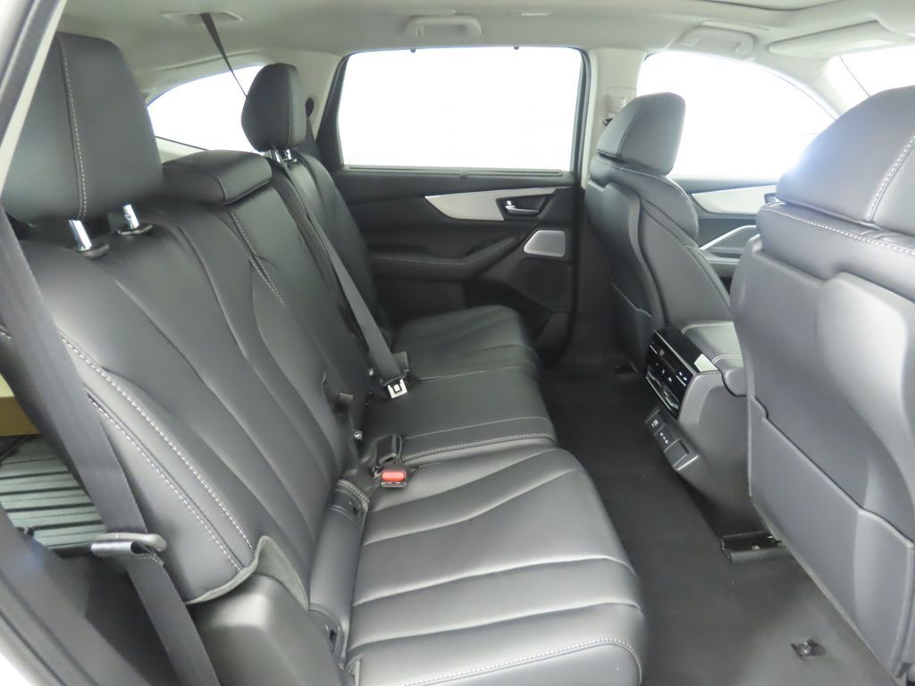 Thumbnail: 2026 Acura MDX - 24