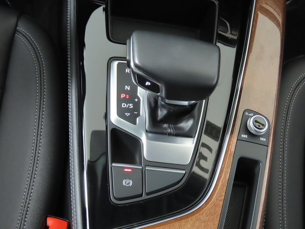 Thumbnail: 2023 Audi A5 - 22