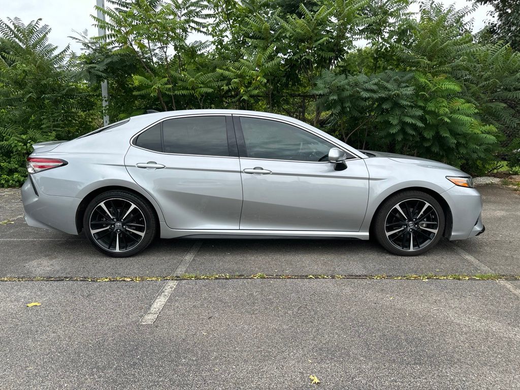 Used 2019 Silver Toyota XSE V6 image 2