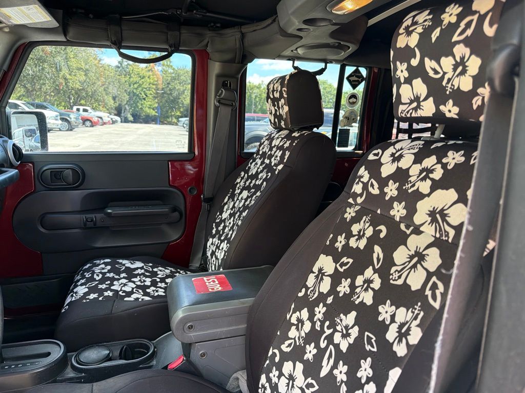 Used 2008 Red Jeep Unlimited Sahara image 10