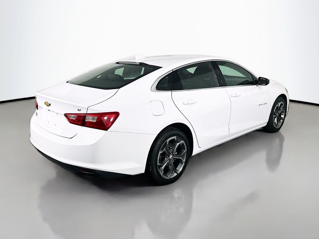 Used 2023 White Chevrolet LT image 7