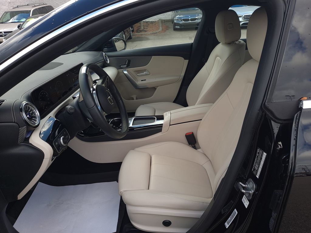 2025 Mercedes-Benz CLA CLA 250 - 9