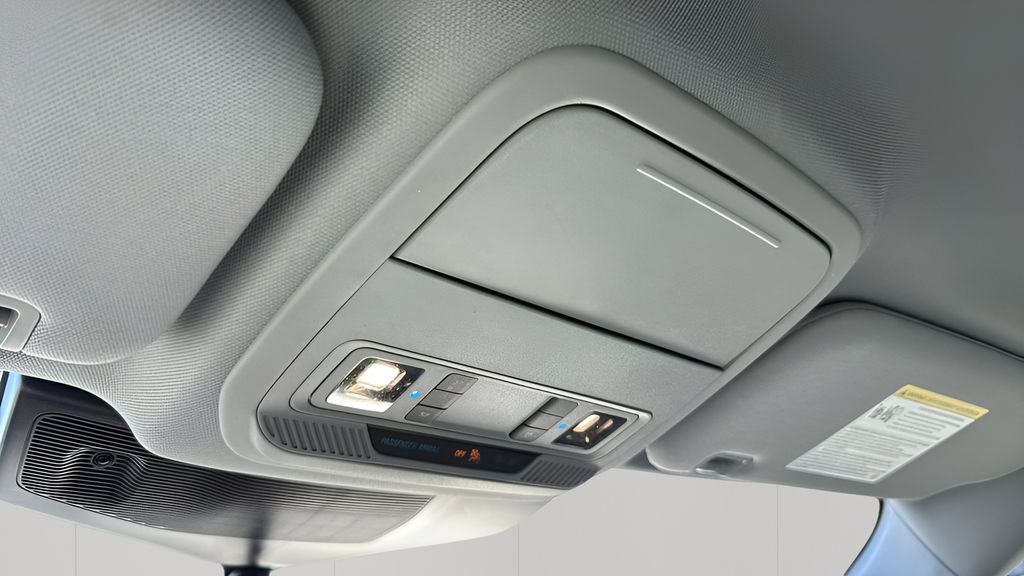 Used Car 2023 Ford Explorer  Xlt For Sale Under $30,000 In Austin, Texas