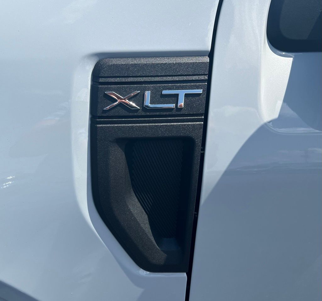 2025 Ford Maverick XLT - 8