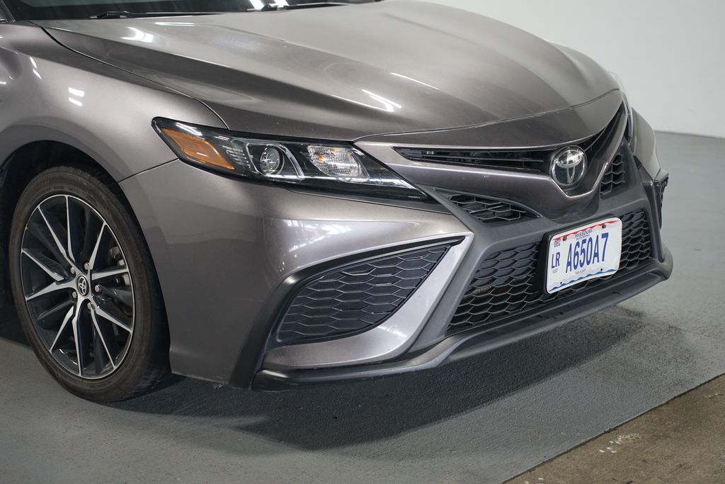 Thumbnail: 2024 Toyota Camry - 4
