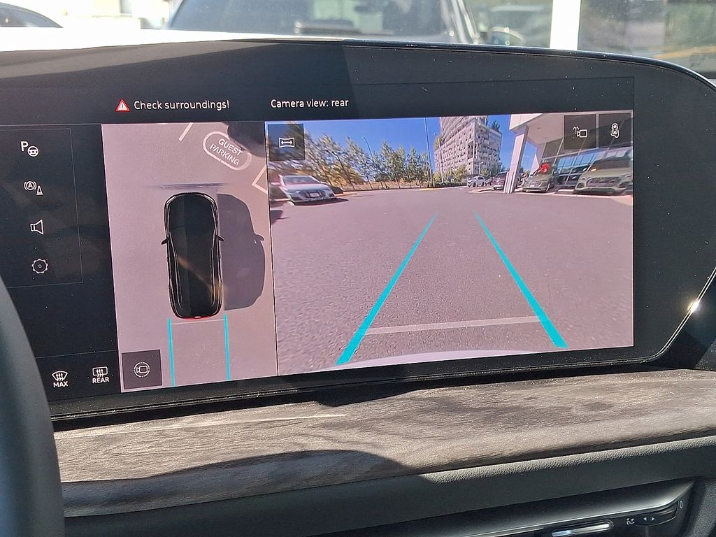 Thumbnail: 2025 Audi Q5 - 14