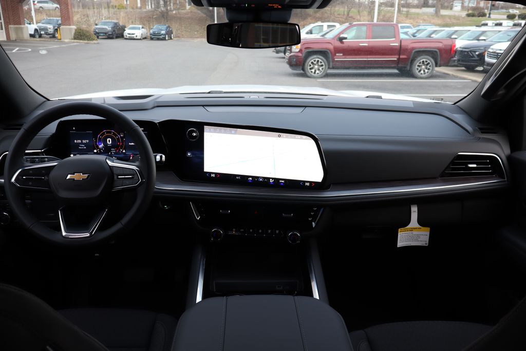 2025 Chevrolet Tahoe LS photo