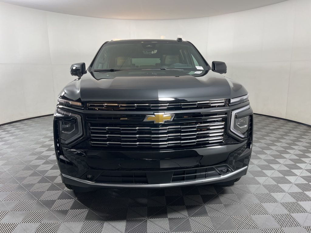 Thumbnail: 2026 Chevrolet Suburban - 7