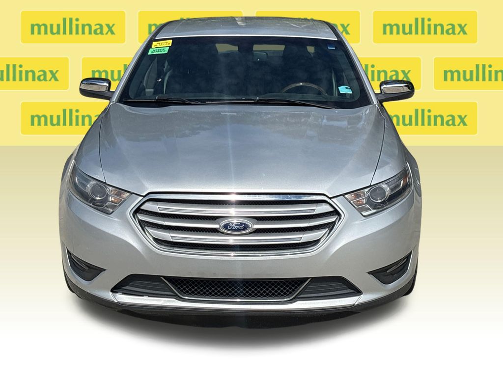 Used 2015 Silver Ford Limited image 14