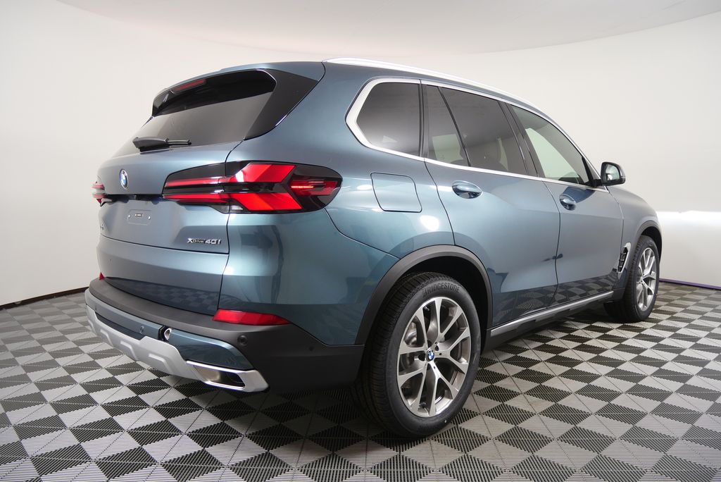 Thumbnail: 2026 BMW X5 - 3