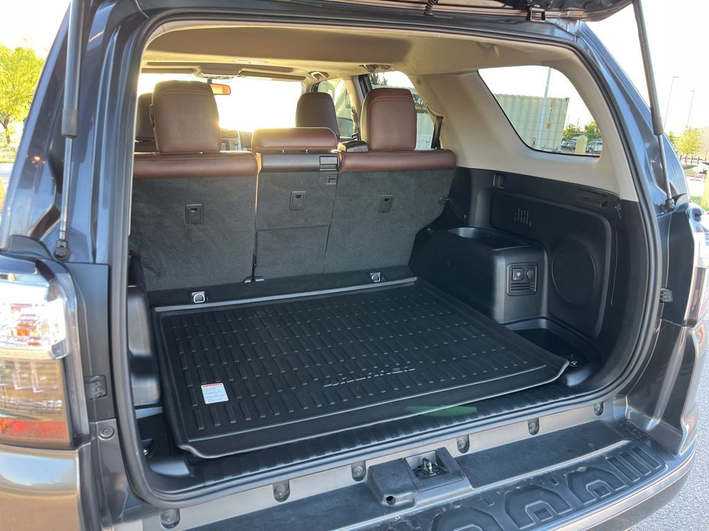 2018 Toyota 4Runner Limited 8