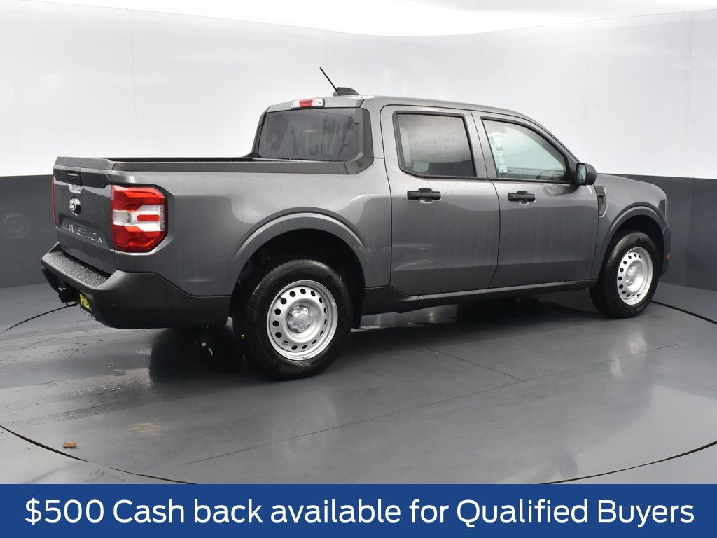 View vehicle photo 4