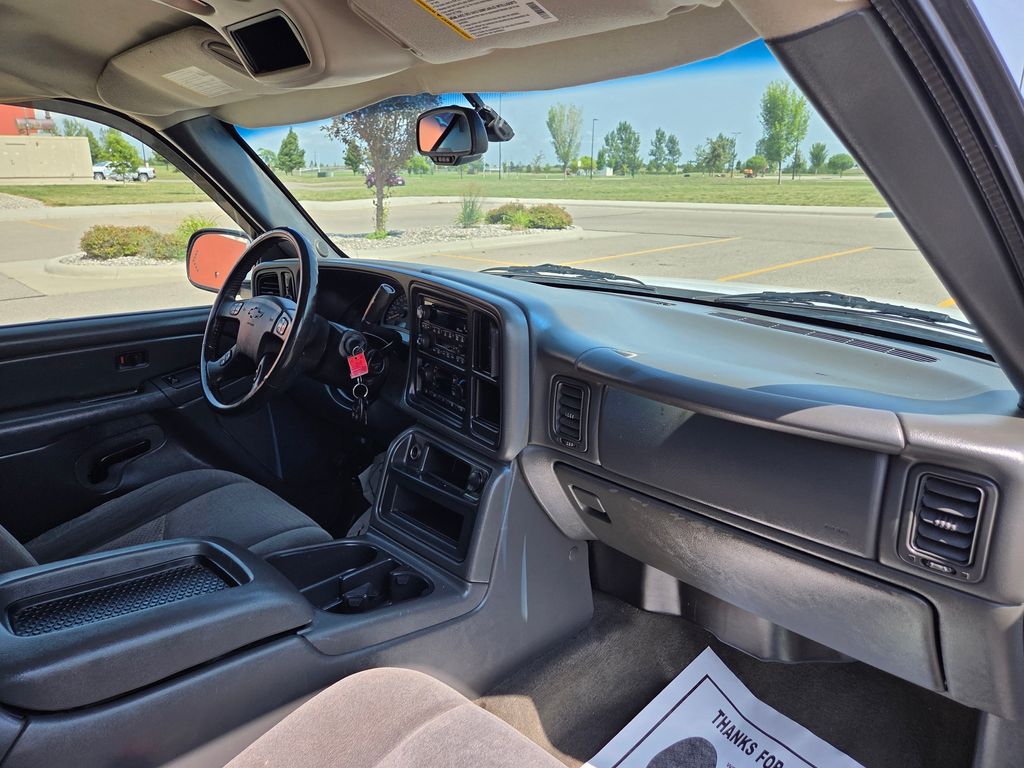 2005 Chevrolet Silverado 1500 LS