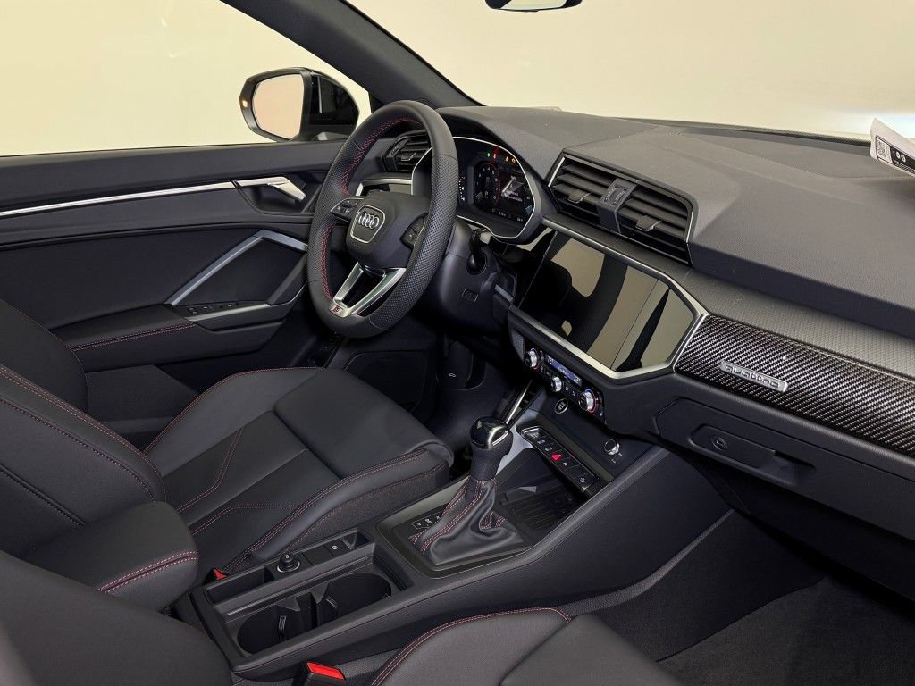 2025 Audi Q3  17