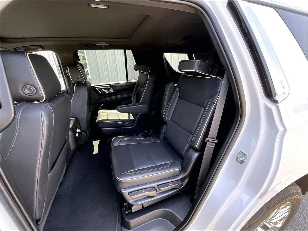 2023 GMC Yukon — photo 15