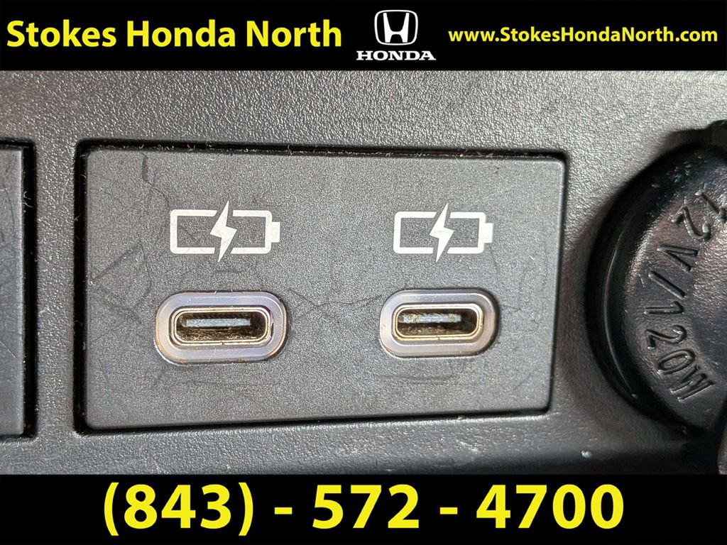 Used 2023 Toyota Highlander SUV