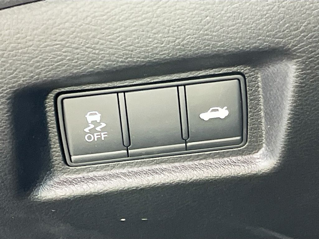 2023 INFINITI Q50 LUXE White at AutoSavvy Houston Northwest