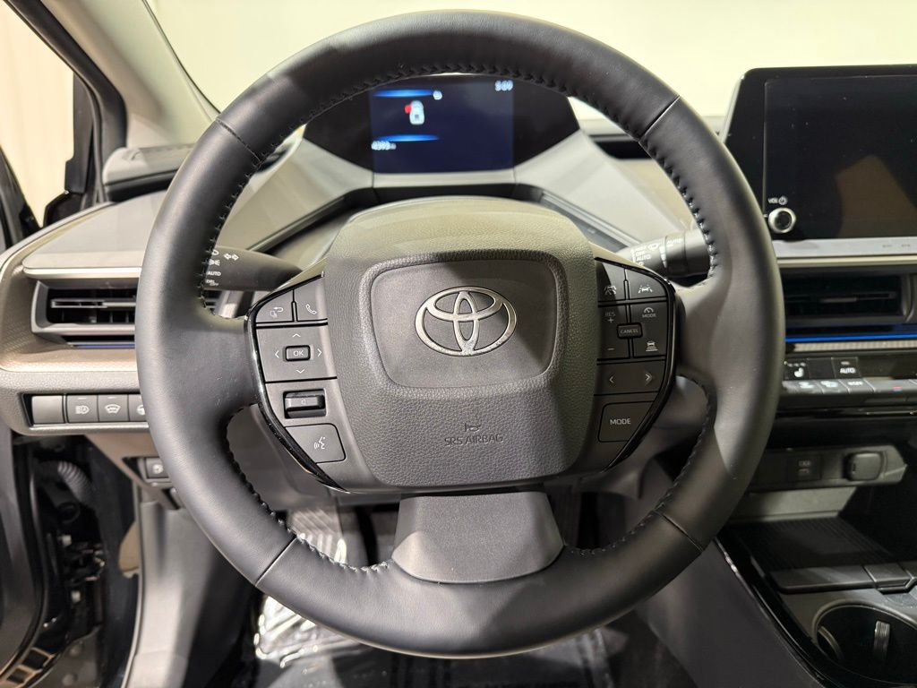 Thumbnail: 2024 Toyota Prius - 21