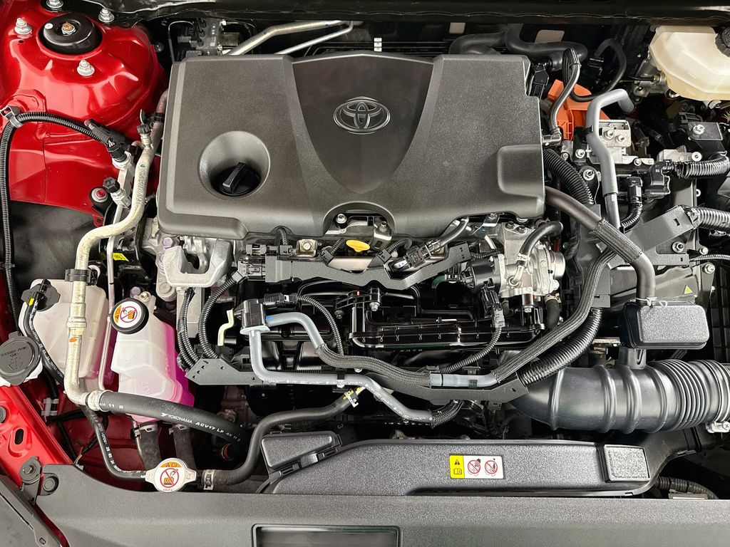 Thumbnail: 2025 Toyota Camry - 32