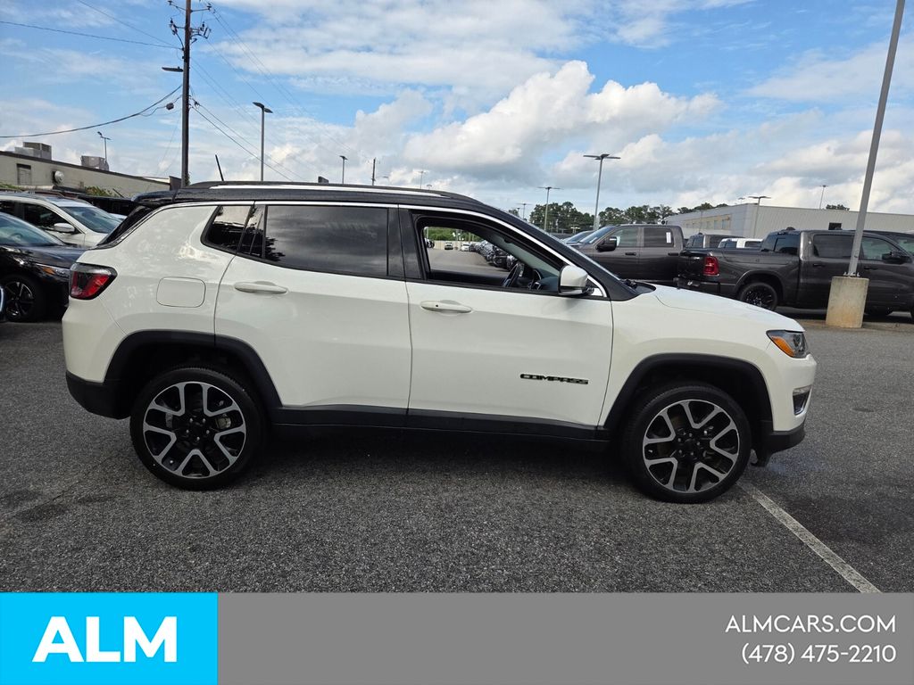 Used 2018 White Jeep Limited image 16