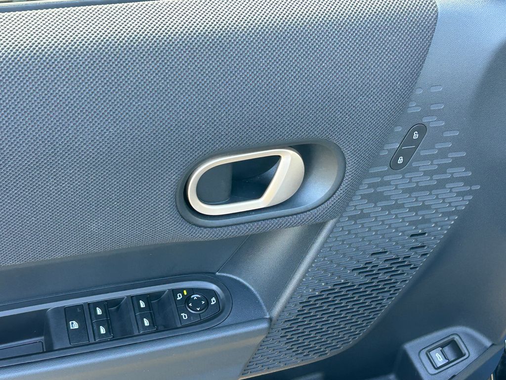 Thumbnail: 2025 MINI Cooper - 12