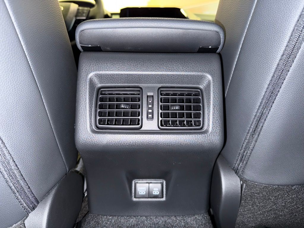 Thumbnail: 2026 Toyota Camry - 15