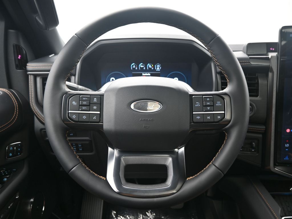 2024 Ford Expedition MAX Platinum