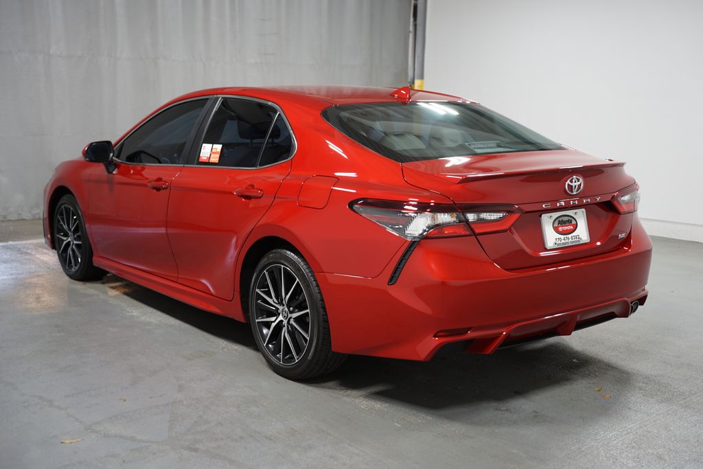 2024 Toyota Camry SE 6