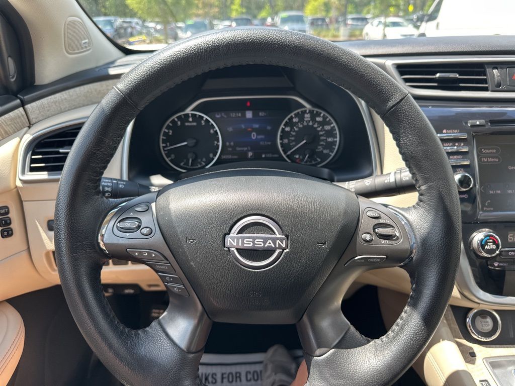 2023 Pearl White Tricoat Nissan Murano SL FWD SUV