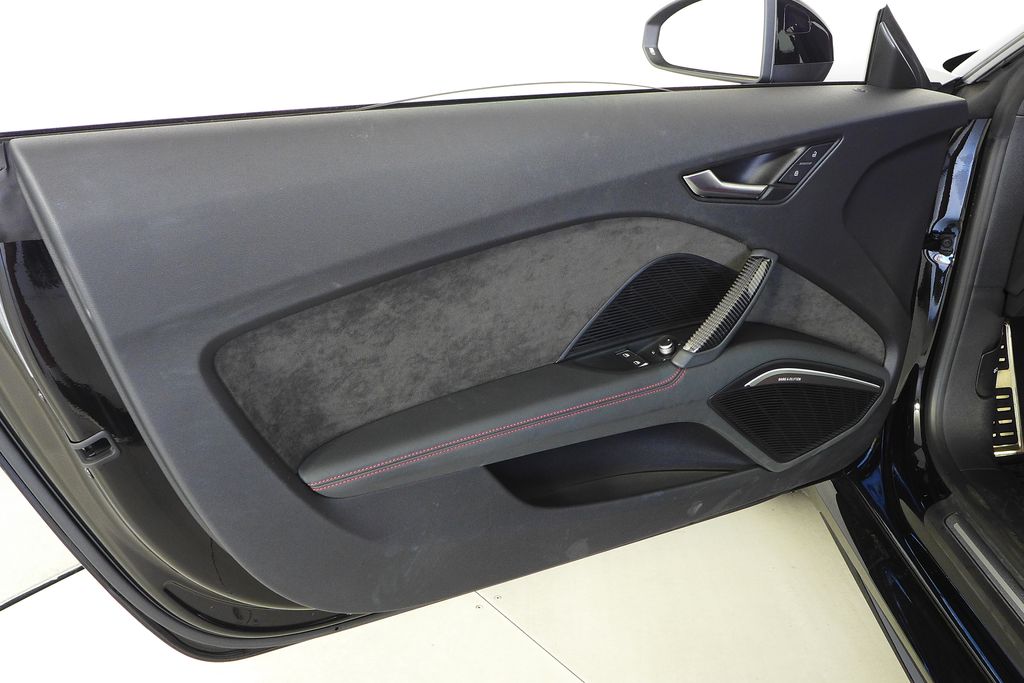 Thumbnail: 2022 Audi TTS - 11