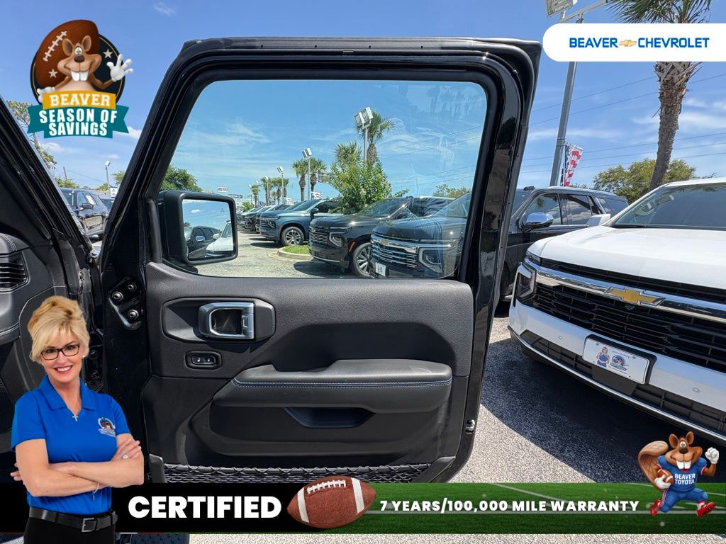 Used 2024 Jeep Wrangler SUV