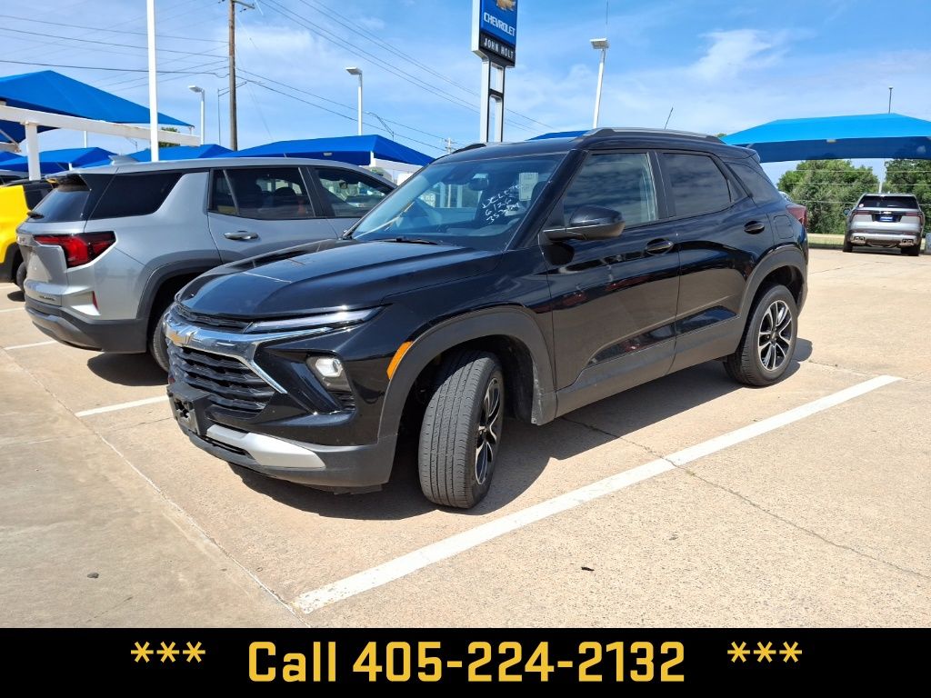 Mosaic Black Metallic 2025 Chevrolet Trailblazer SUV / Crossover Front-Wheel Drive Continuously Variable Transmission