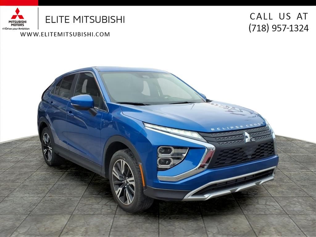 2023 Mitsubishi Eclipse Cross SE's photo