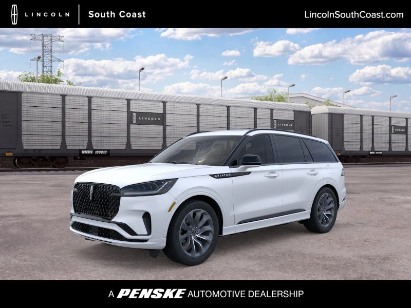 Pristine White Metallic Tri-Coat 2026 Lincoln Aviator SUV / Crossover Rear-Wheel Drive Automatic