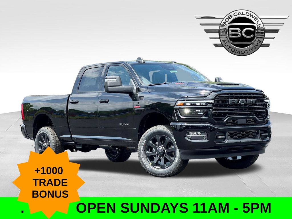 Diamond Black Crystal Pearlcoat 2026 RAM 2500 Pickup Truck Four-Wheel Drive 8-Speed Automatic