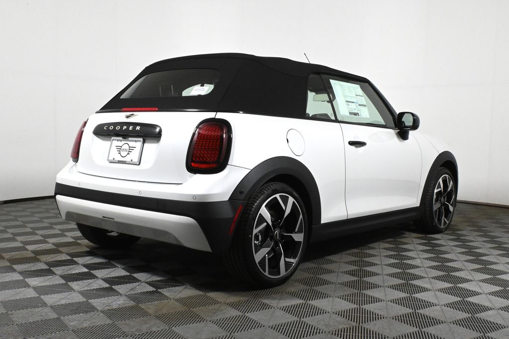 2025 MINI Cooper  8