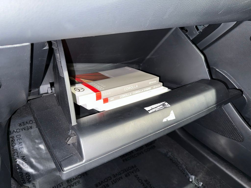 Thumbnail: 2024 Toyota Corolla - 26