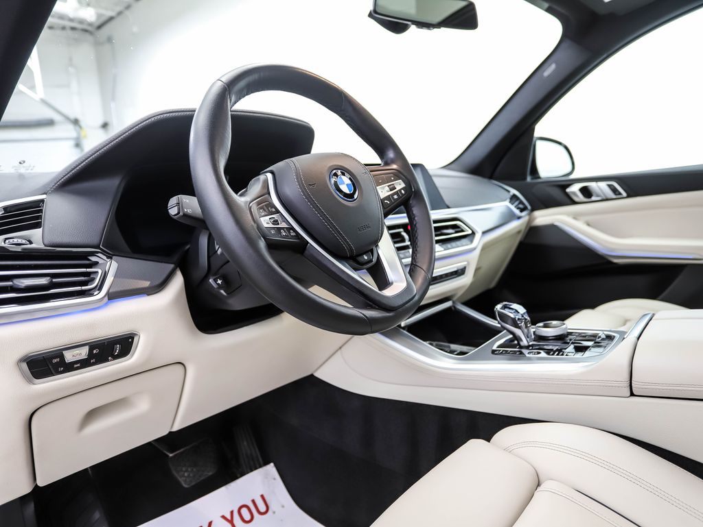 2022 BMW X5 xDrive45e 10