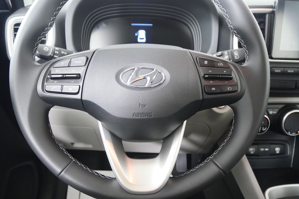 Thumbnail: 2025 Hyundai Venue - 21