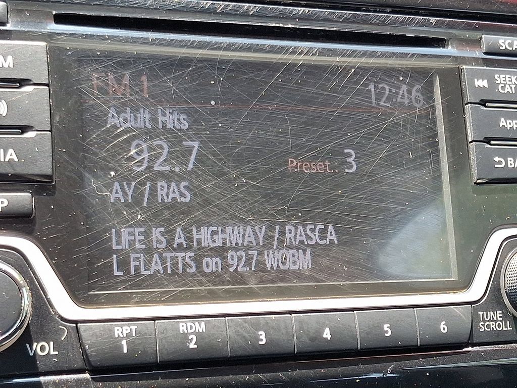 2016 Nissan Versa Note SV 16