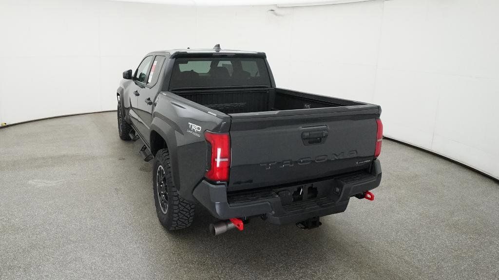 2025 Toyota Tacoma TRD Off-Road 22