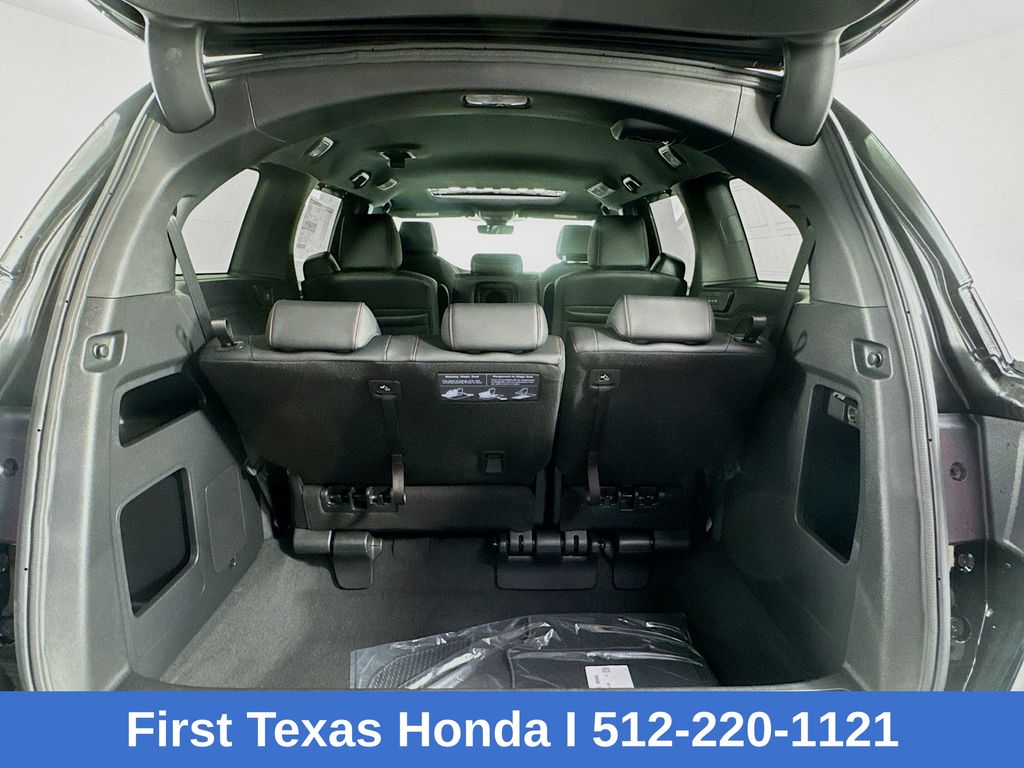 2025 Honda Odyssey Sport-L photo