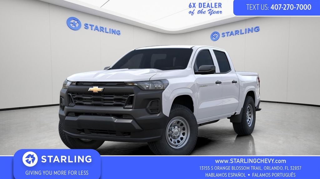 Summit White 2026 Chevrolet Colorado Pickup Truck Four-Wheel Drive 8-Speed Automatic