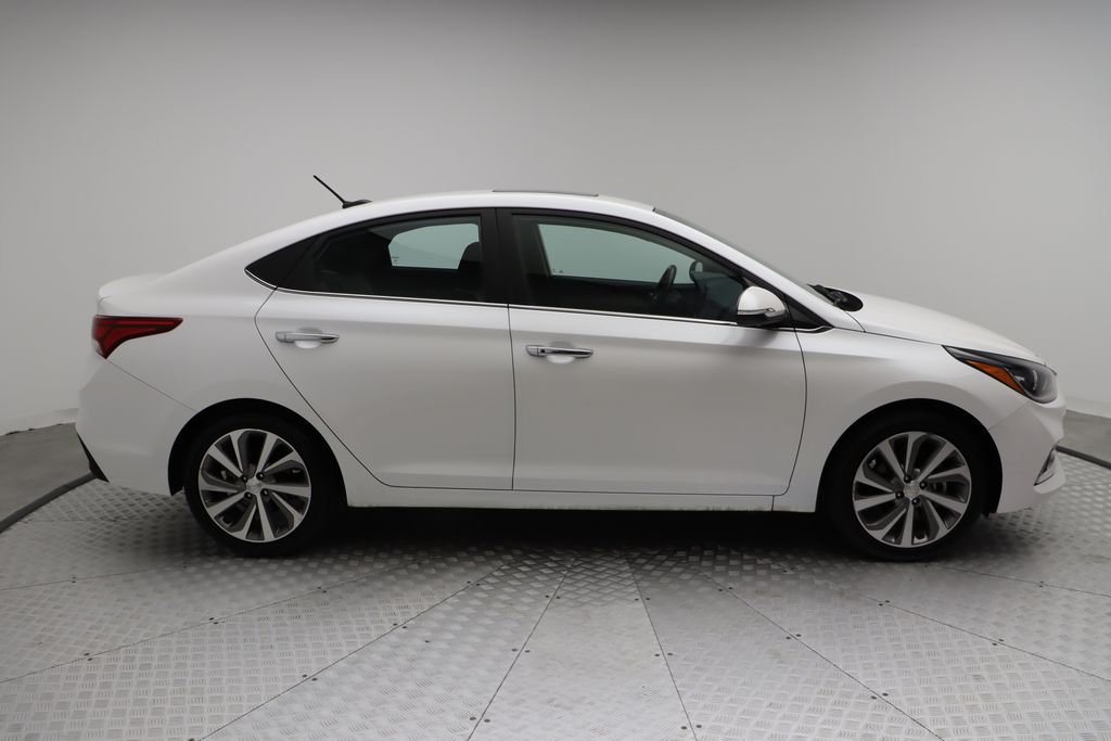 2022 Hyundai Accent Limited Edition 7