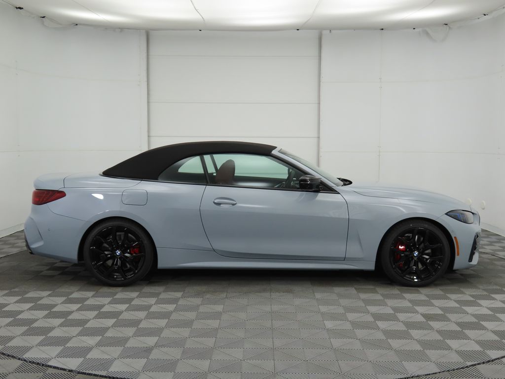 2025 BMW 4 Series M440i 12