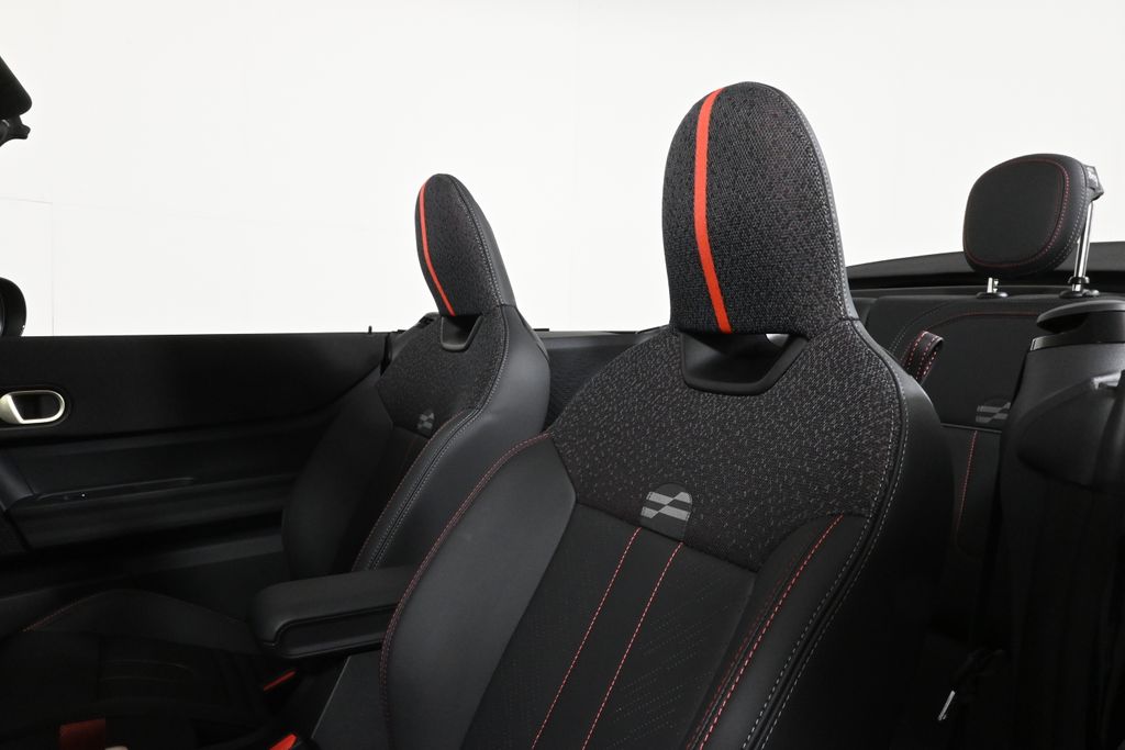 Thumbnail: 2026 MINI Cooper - 24