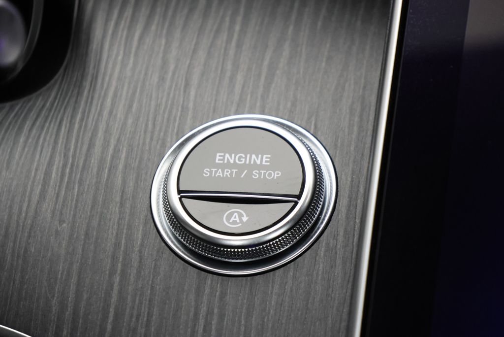 Thumbnail: 2023 Mercedes-Benz C-Class - 24