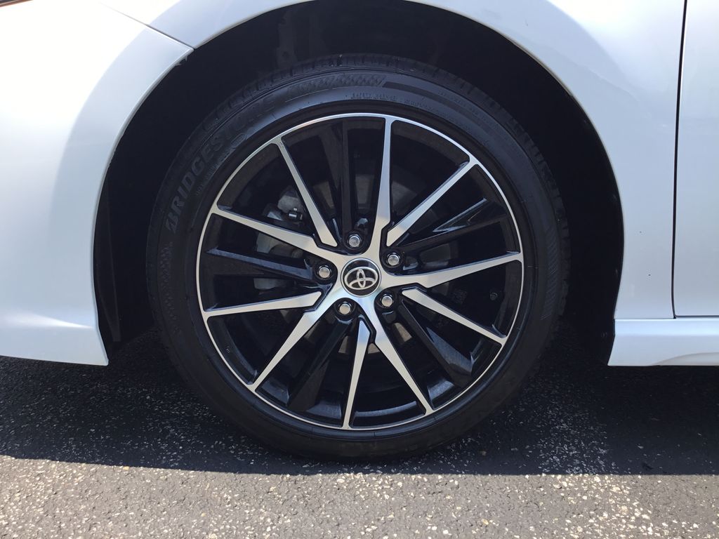2023 Toyota Camry SE 9