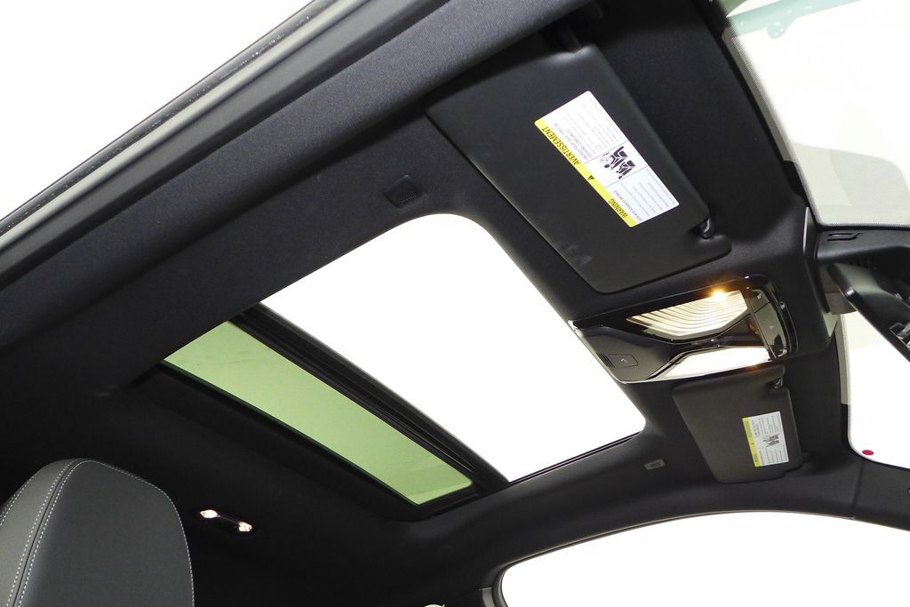 Thumbnail: 2024 BMW 2 Series - 19